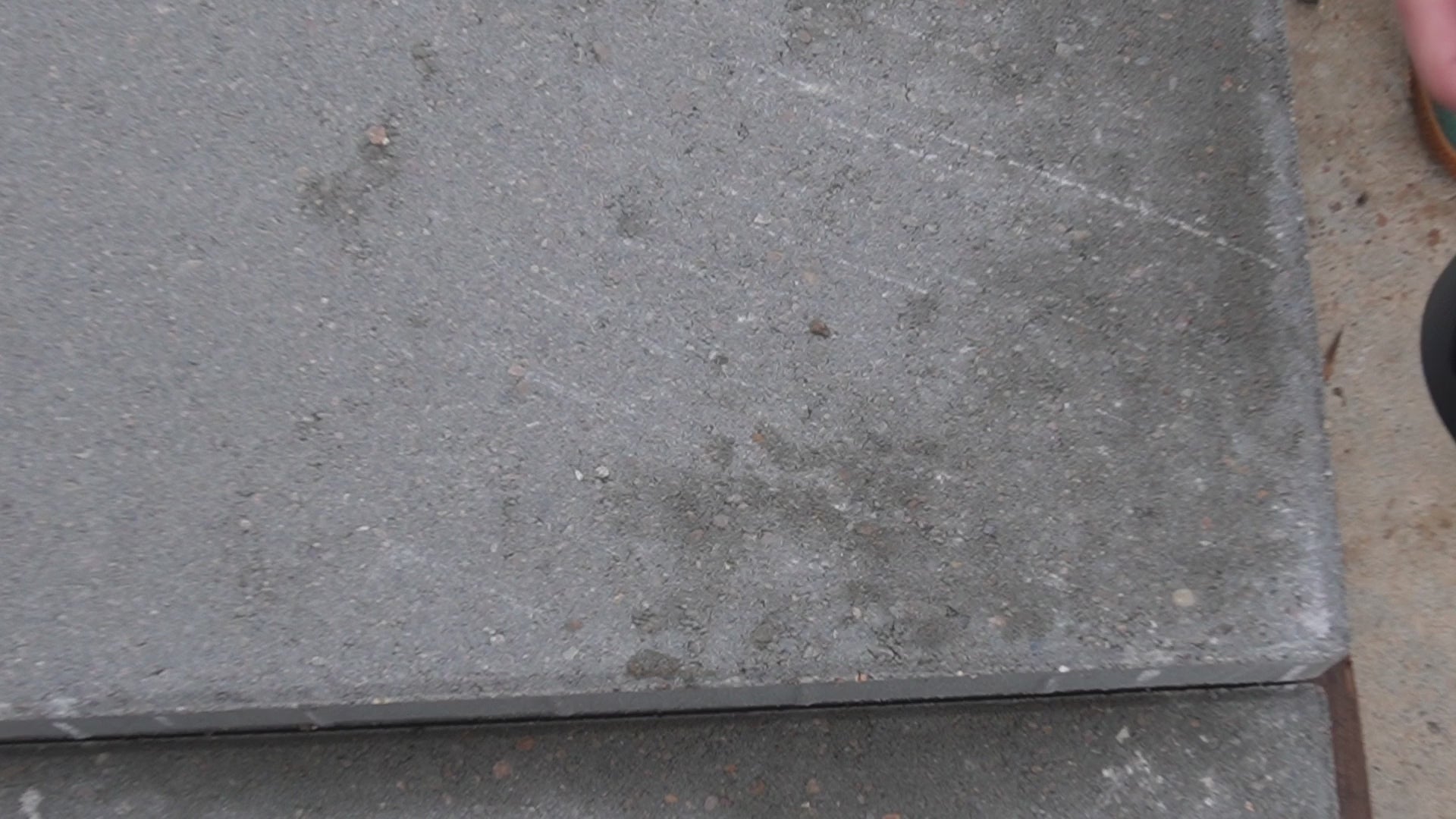 Load video: Patio Square 24"