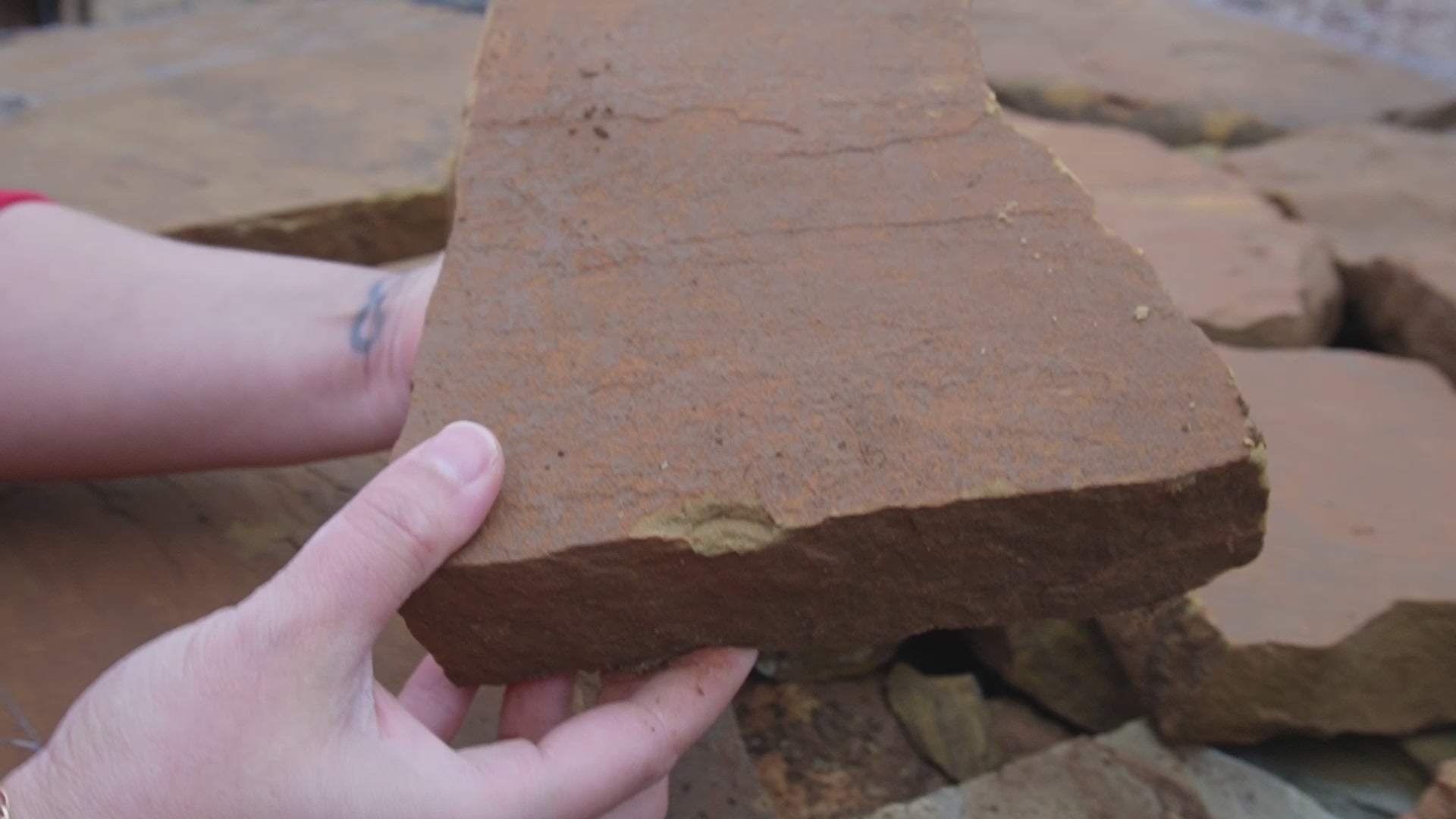 Load video: Moss Rock Stackables