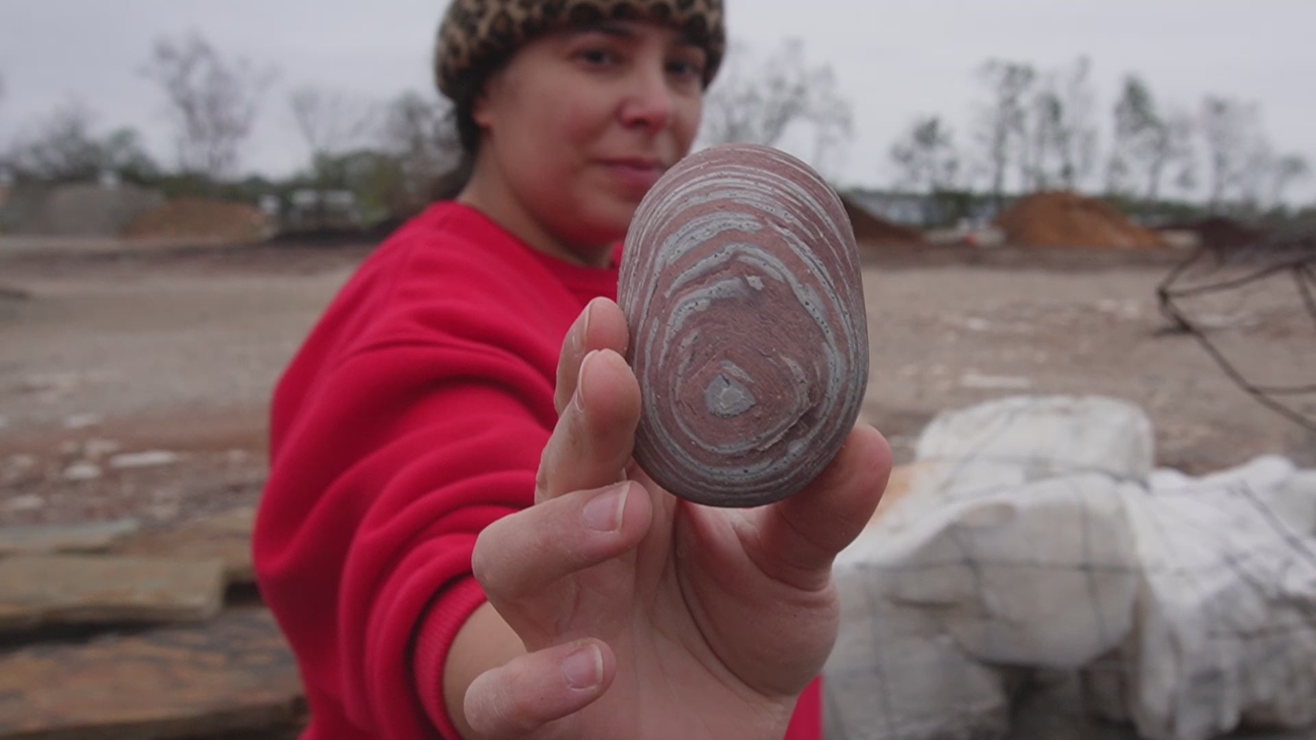 Load video: Mexican Beach Pebble
